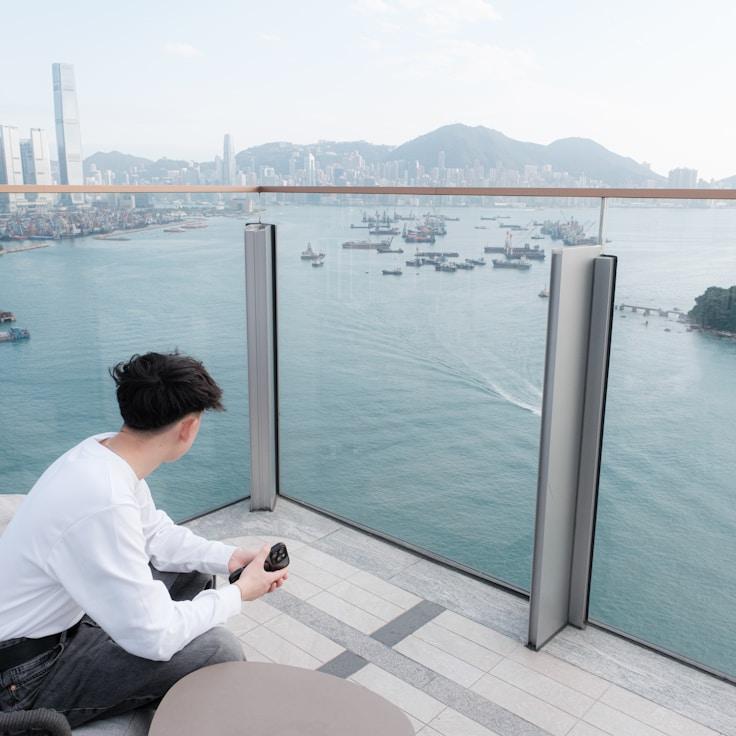 Family terraces and cafés for calm evenings in Portland